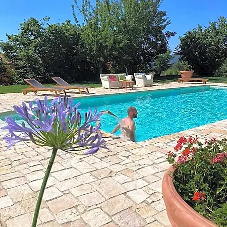 La Capannina